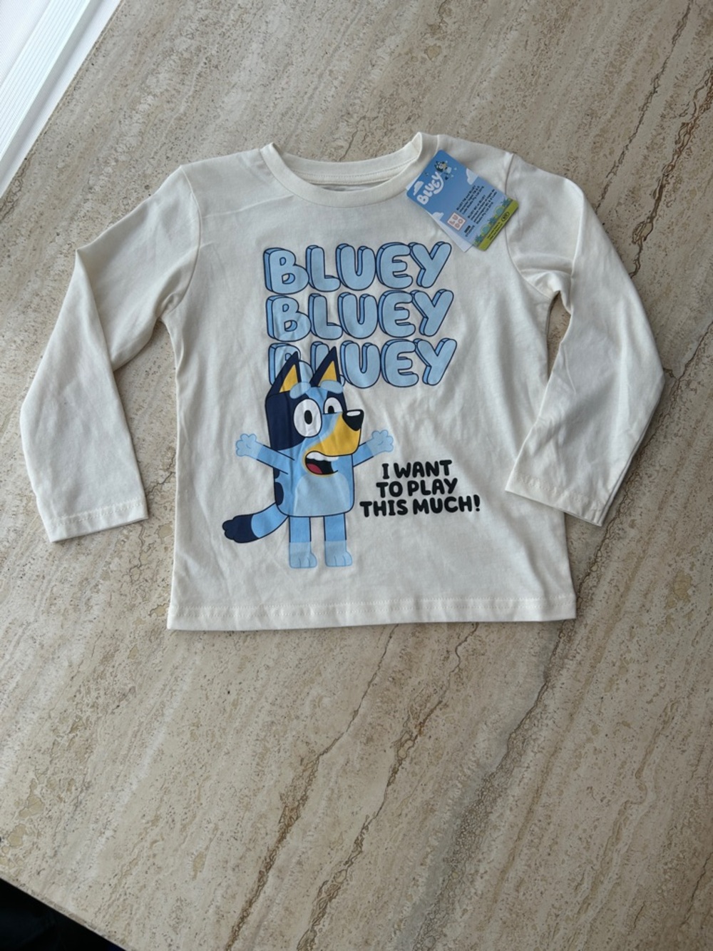 NEW 🆕 Bluey Tee long sleeves with tags size 4T